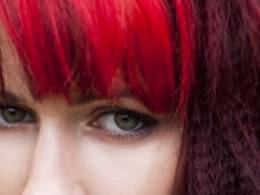 Blesky vs. trval svetl