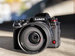 Panasonic Lumix S1 II