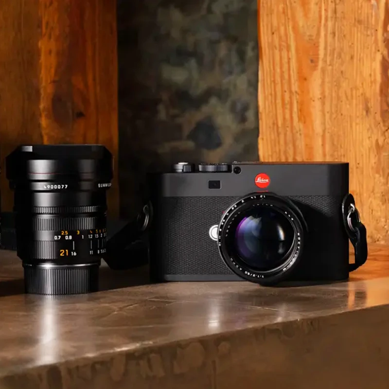 Leica M EV1
