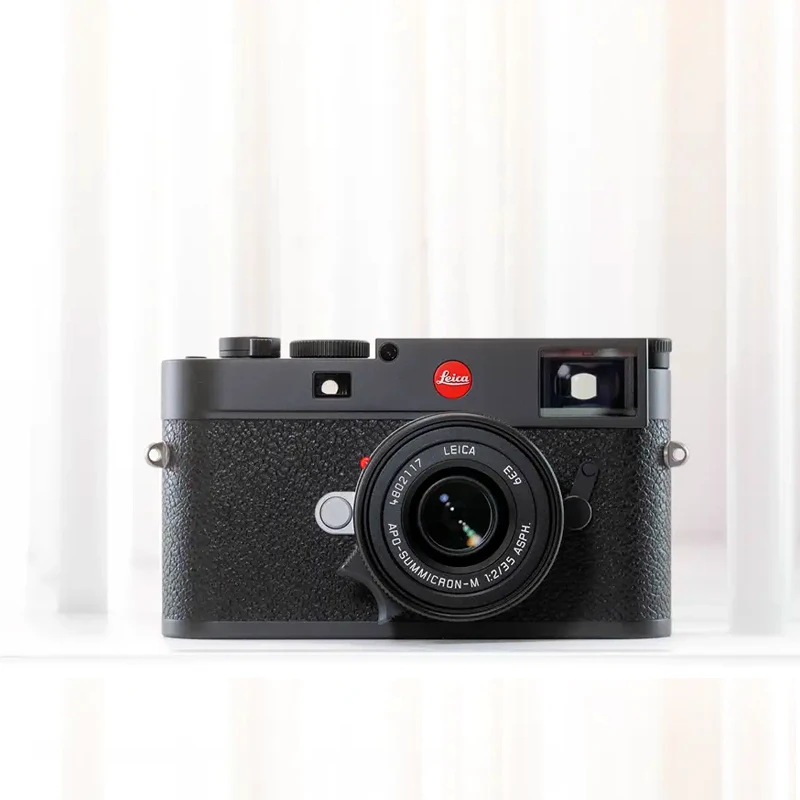 Leica M11