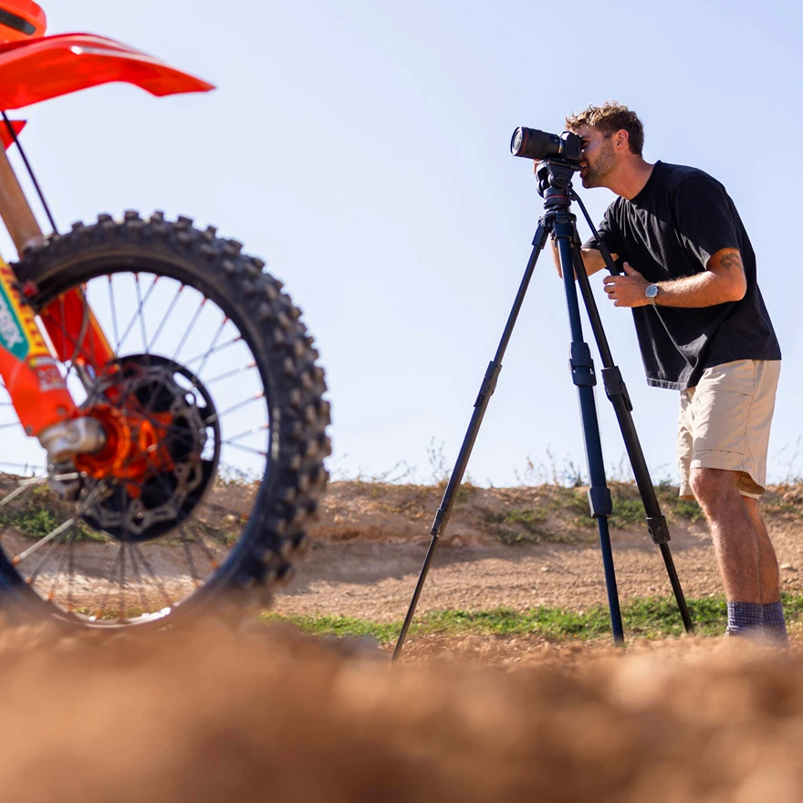 Manfrotto ONE Carbon Hybrid statv