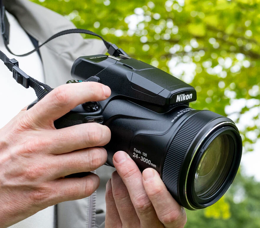 coolpix P1100