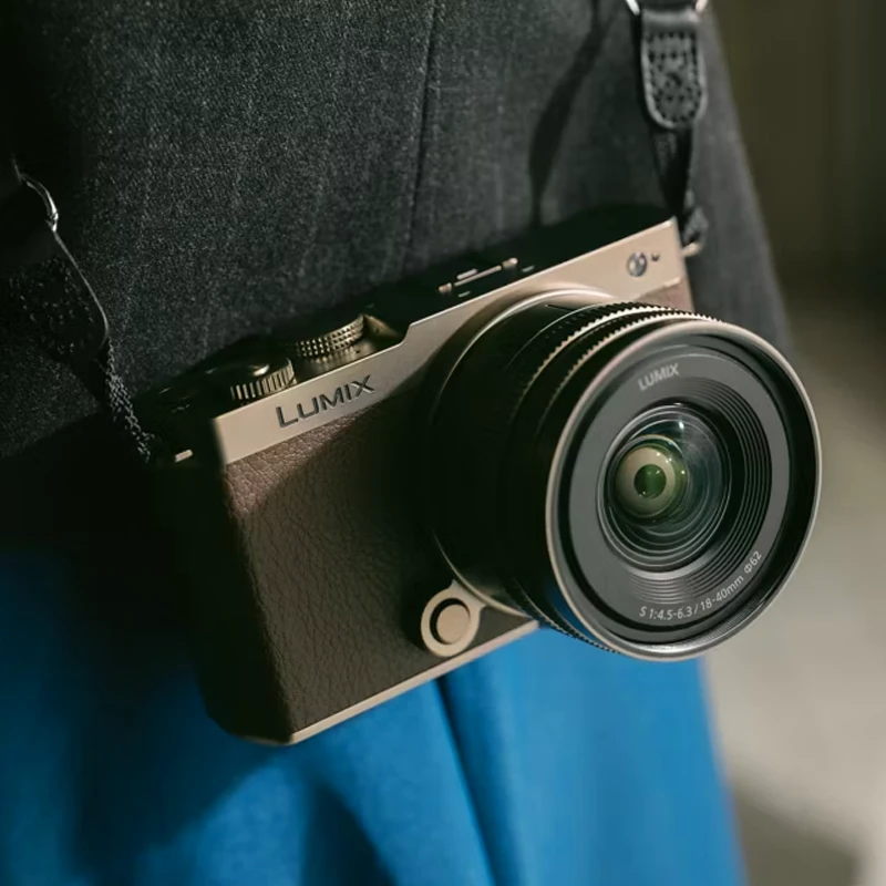 Panasonic lumix S9 cestovatelsky fotoaparat