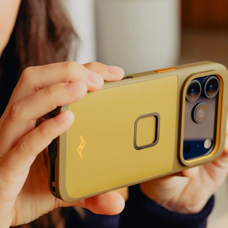 Peak Design Mobile Everyday Clarino Case