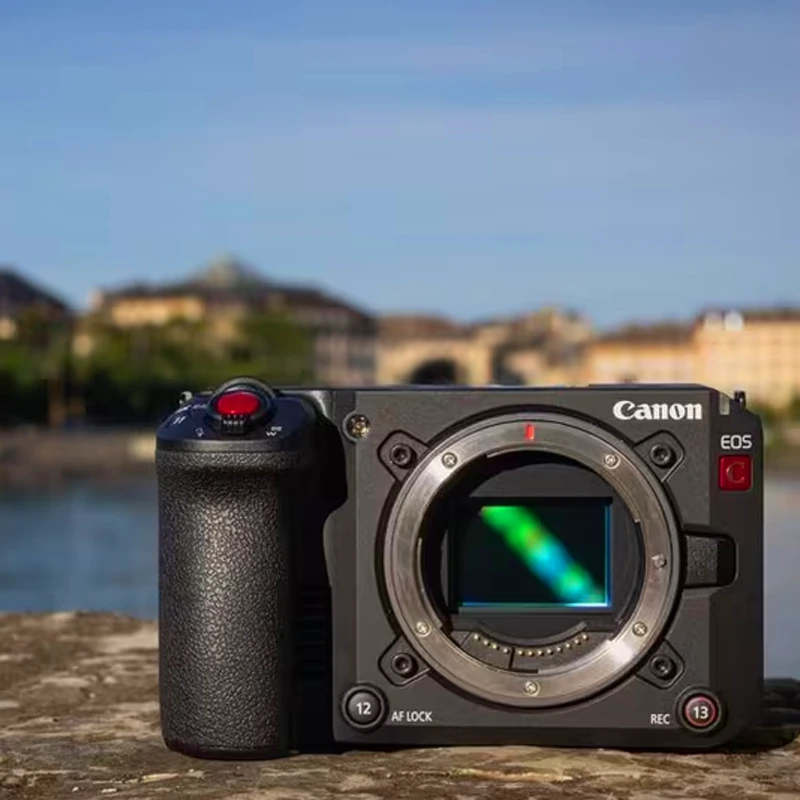 Canon EOS C50