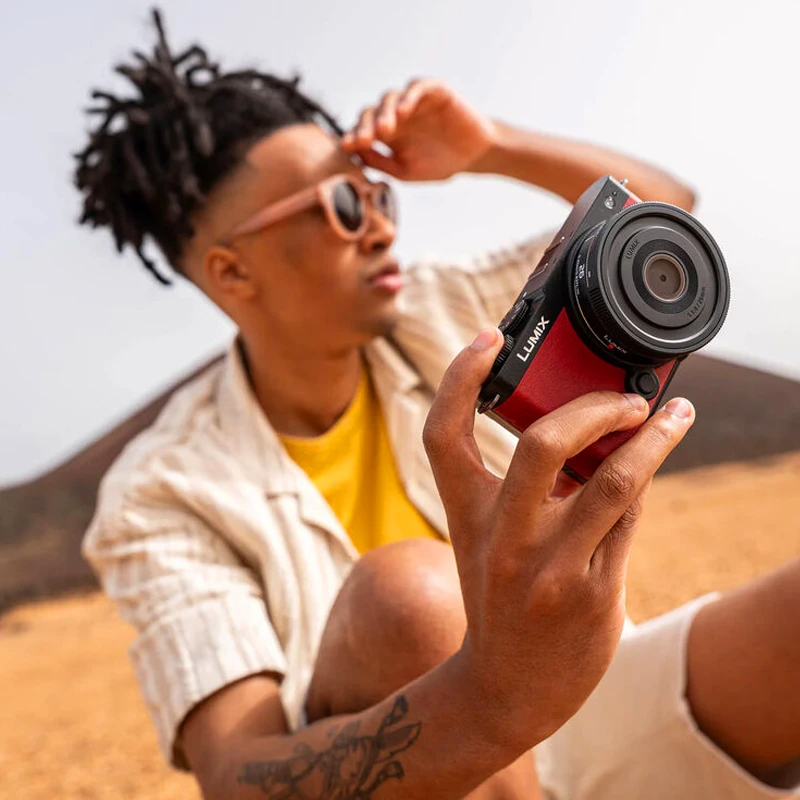 Panasonic LUMIX S 26mm F8.0 pancake (MF)