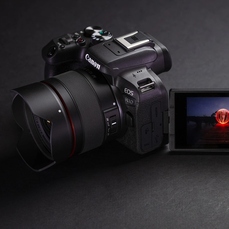 Samyang AF 12mm f/2.0 Canon RF-S