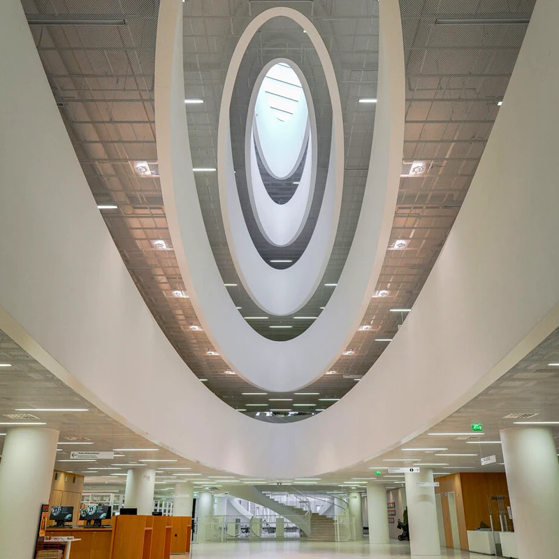 Sigma 15mm f/1.4 DC Contemporary