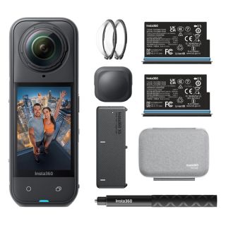 Insta360 X5 Essentials Bundle