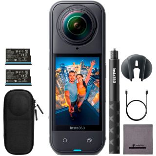 Insta360 X5 Starter Bundle
