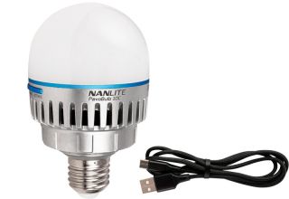 NANLITE PavoBulb 10C 1 light kit RGBWW