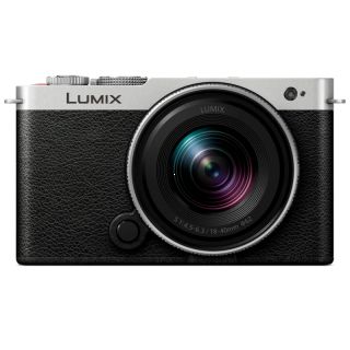 Panasonic Lumix S9 + 18-40 Black/Silver