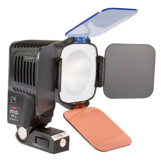 Swit 100W Led svetlo na kameru (s klapkami a filtrami)