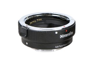Commlite CM-EF-NEX B adaptr Canon EF, EF-S / E-Mount